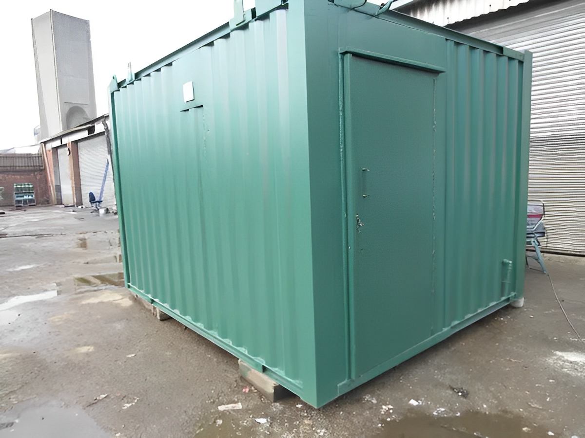 2+1 steel toilet cabin 12ft x 9ft 2+1 steel toilet cabin 12ft x 9ft